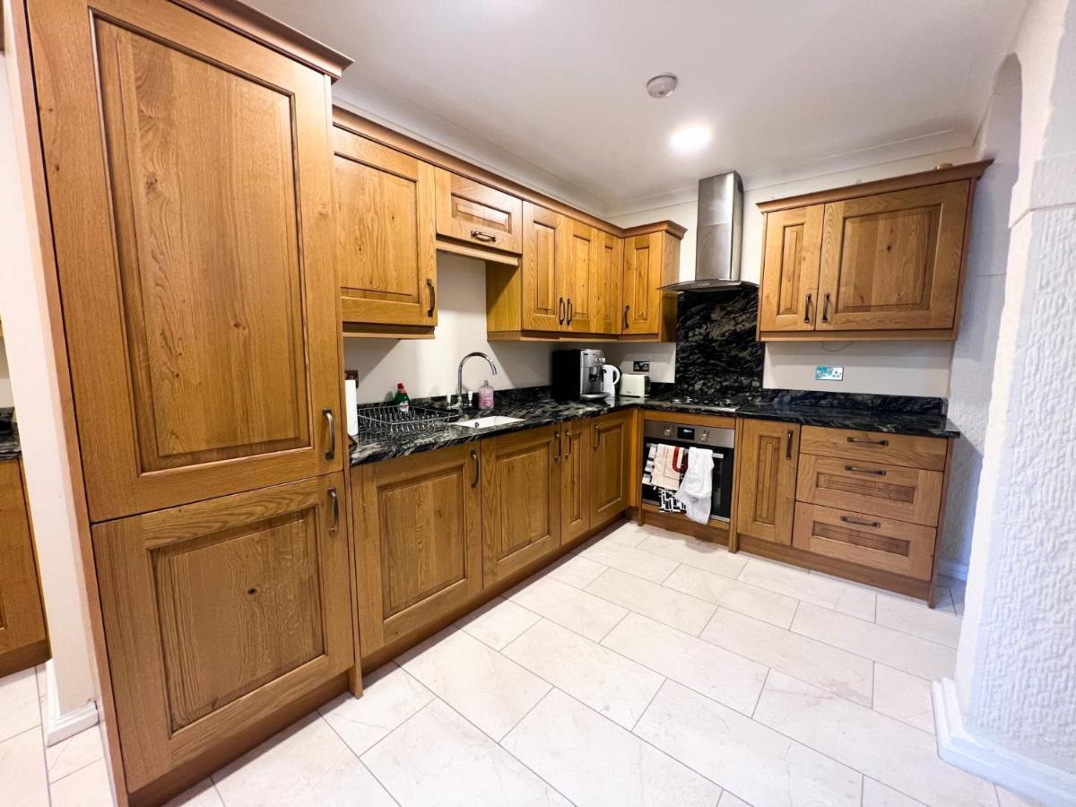 Spacious Flat Sleeps 8 Near Princes Street EDI Buitenkant foto