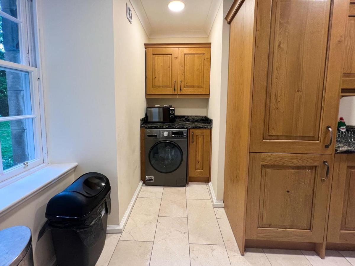 Spacious Flat Sleeps 8 Near Princes Street EDI Buitenkant foto