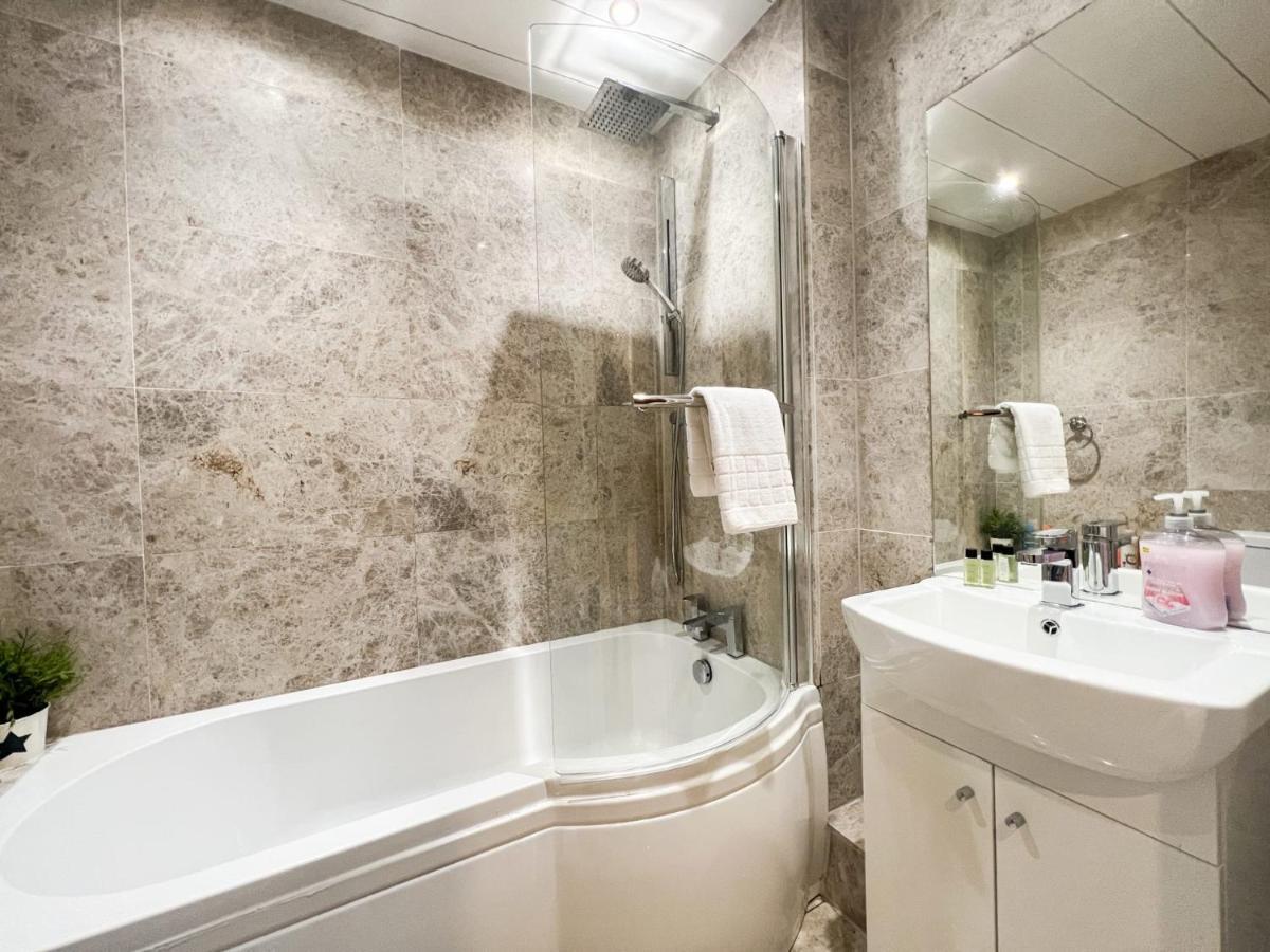 Spacious Flat Sleeps 8 Near Princes Street EDI Buitenkant foto